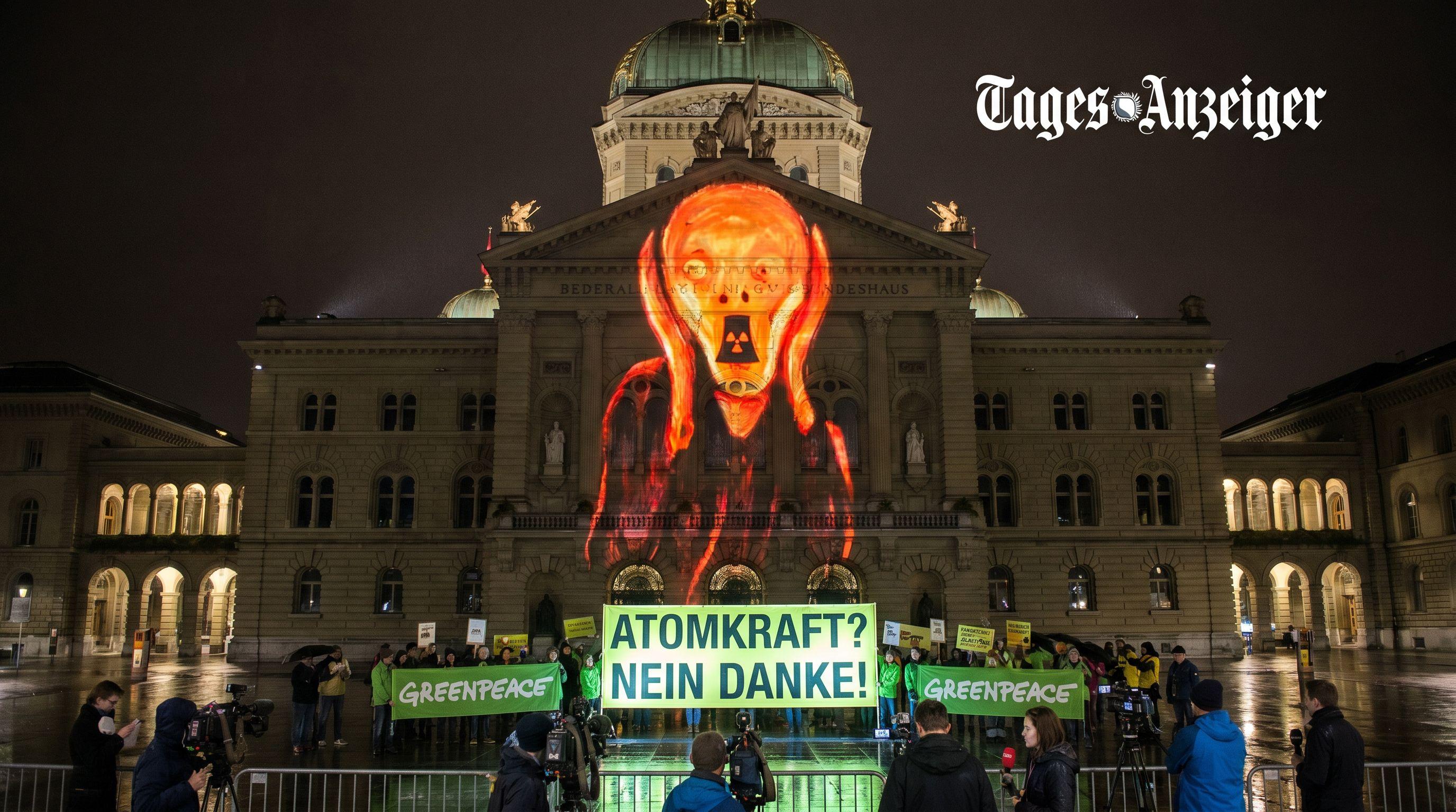 Greenpeace Projects 'The Scream' on Parliament During Nuclear Debate